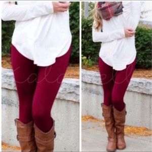 Fleece Leggings Woman’s high rise F&F size 0-10 cozy burgundy